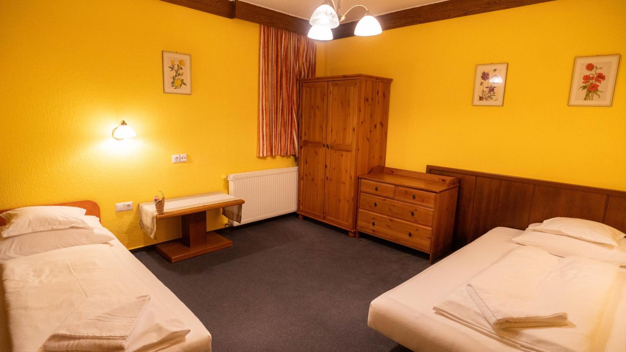 Haus Anna - Kaernten Card Im Sommer Inklusive Bad Kleinkirchheim Ngoại thất bức ảnh