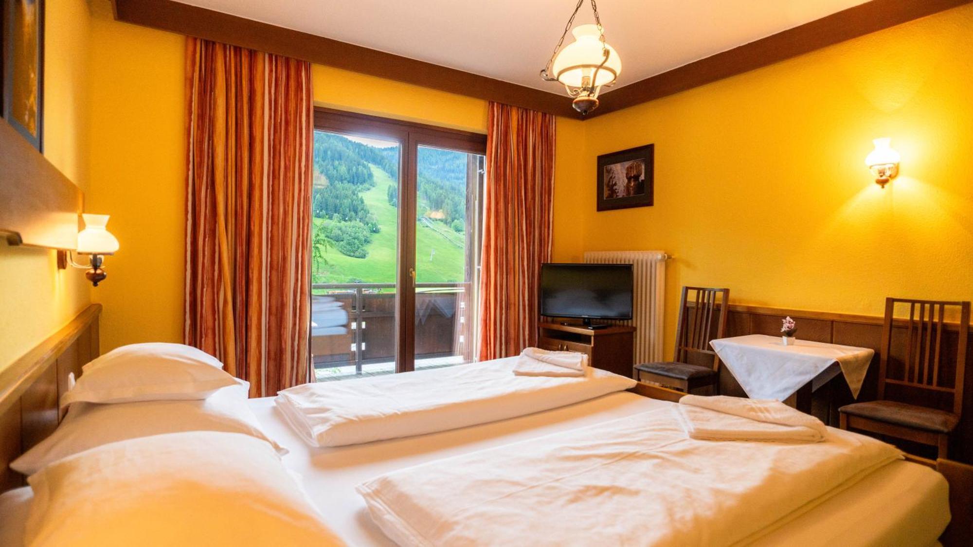 Haus Anna - Kaernten Card Im Sommer Inklusive Bad Kleinkirchheim Ngoại thất bức ảnh